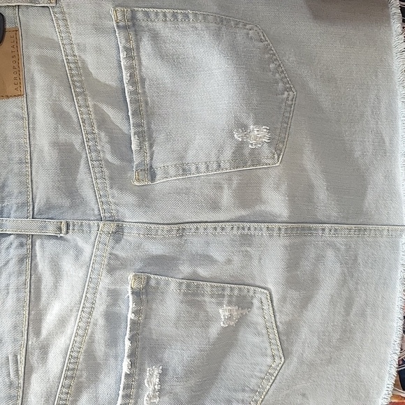 AEROPOSTLE light washed distressed mini blue jean skirt size 6 - Picture 8 of 11